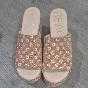 Women's Floral Tan Slide Sandals